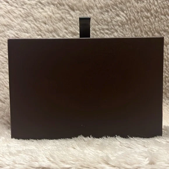 LOUIS VUITTON Tortoise Lock and Key Bag Charm/Key Holder - Picture 13 of 16